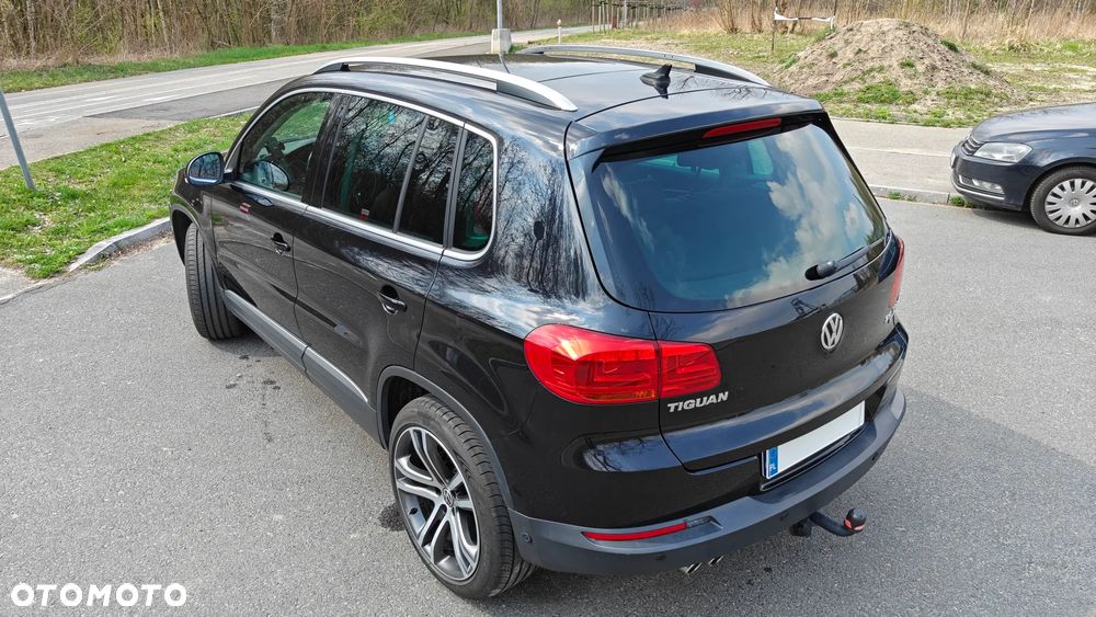 Volkswagen Tiguan 2.0 TDI DPF 4Motion BlueMotion Technology DSG Exclusive - 8