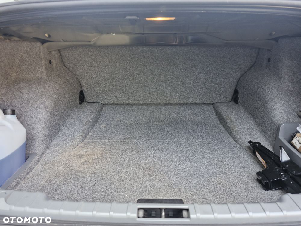 BMW Seria 3 - 15