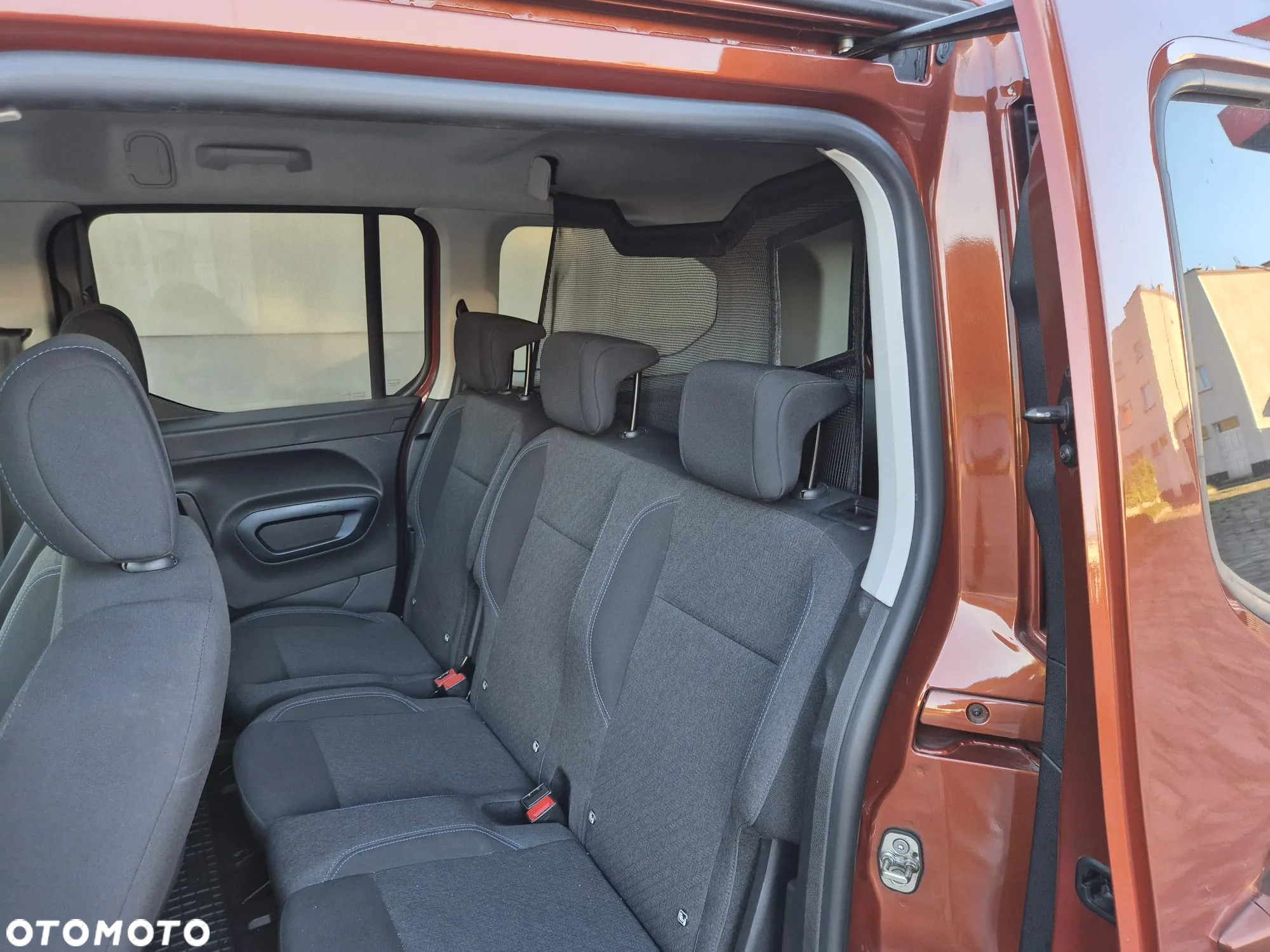 Peugeot Rifter Long 1.5 BlueHDI GT Line S&S - 11