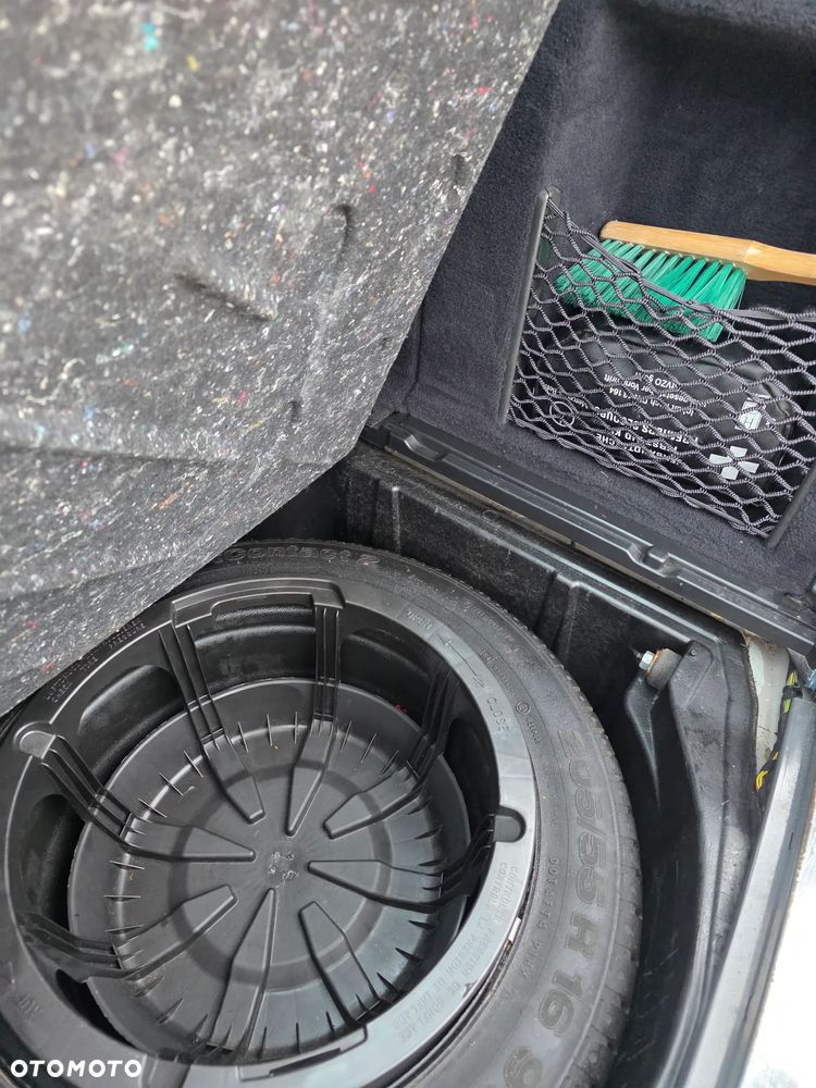 Mercedes-Benz Klasa C 180 Kompressor Avantgarde Sport Edition - 19