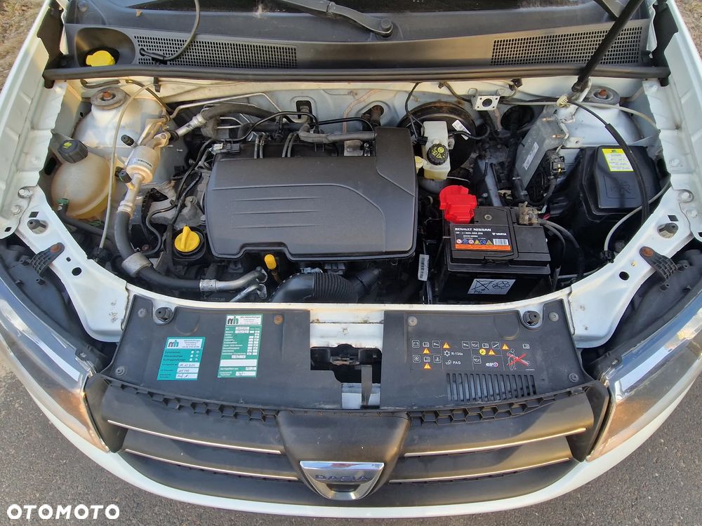 Dacia Sandero 1.2 16V 75 Essentiel - 18