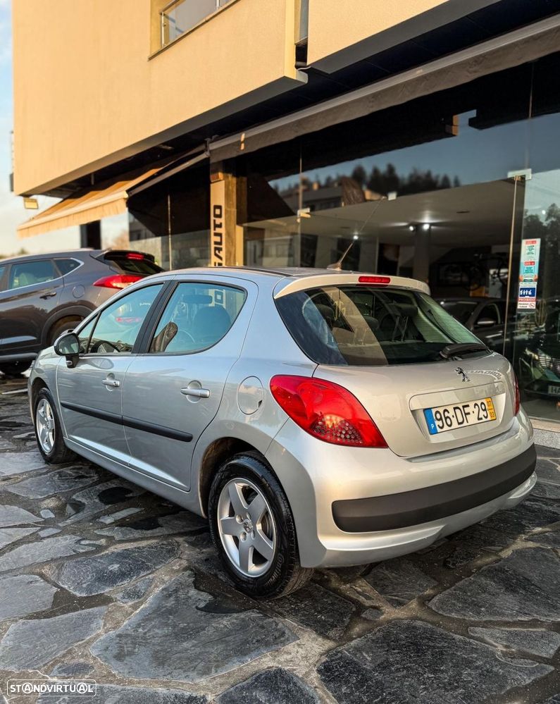 Peugeot 207 1.4 HDi Premium - 7
