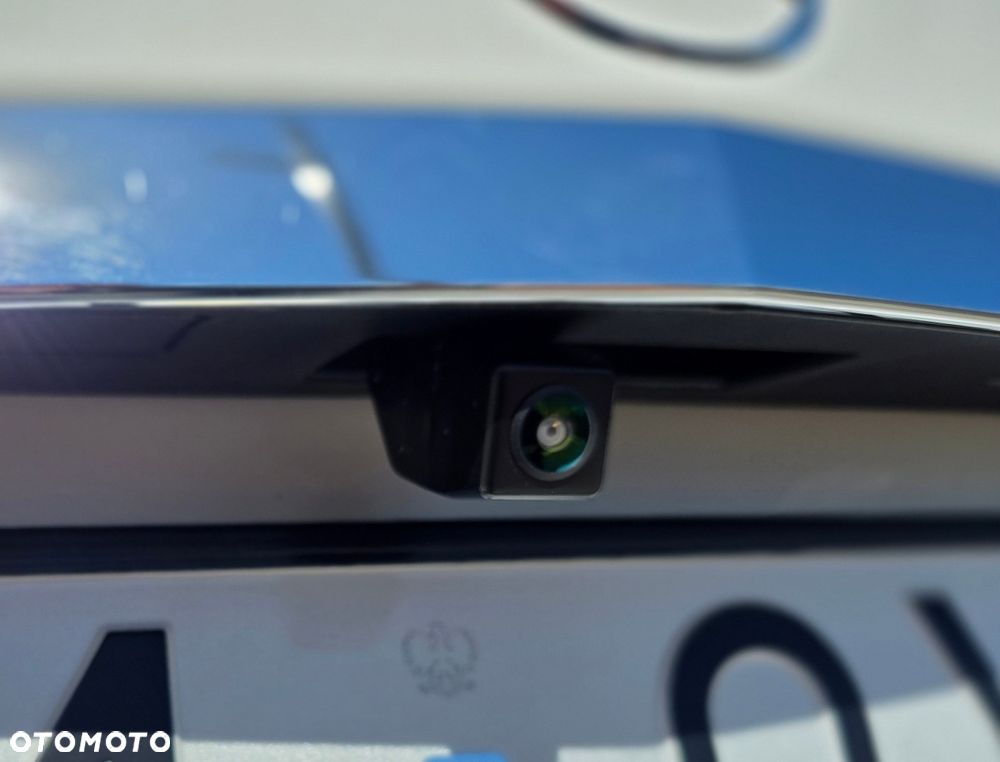 Mercedes-Benz Klasa E 250 7G-TRONIC - 27