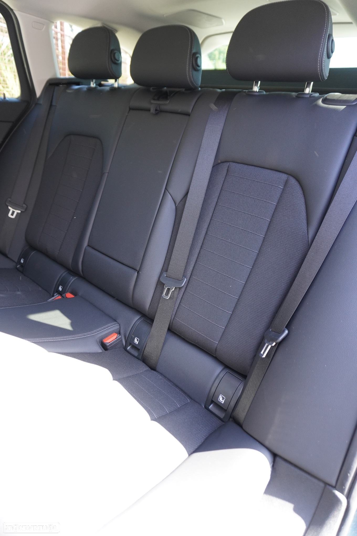 BMW 330 e Touring Line Sport Auto - 23