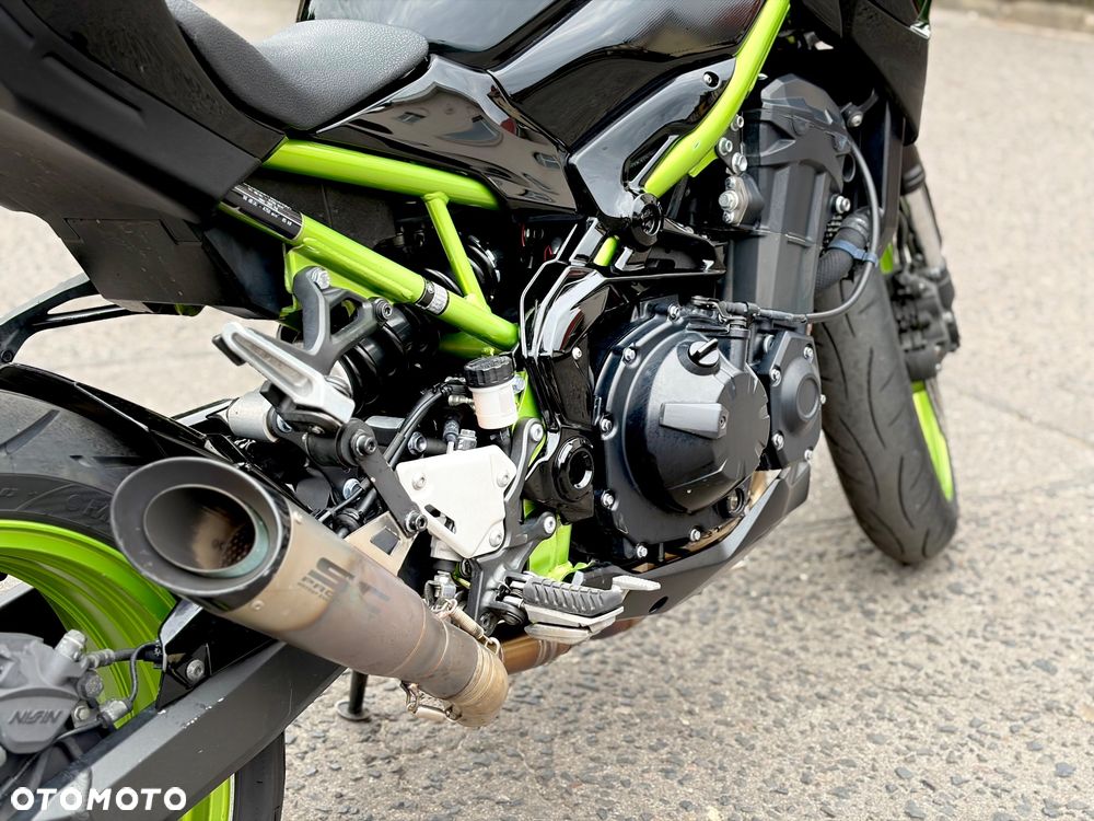 Kawasaki Z 900 - 16