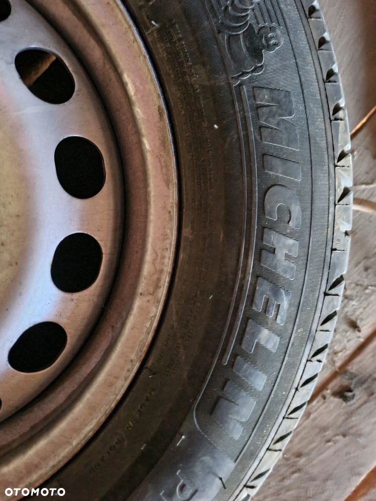 Volkswagen Caddy - 12