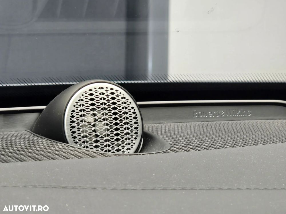 Volvo XC 90 - 36