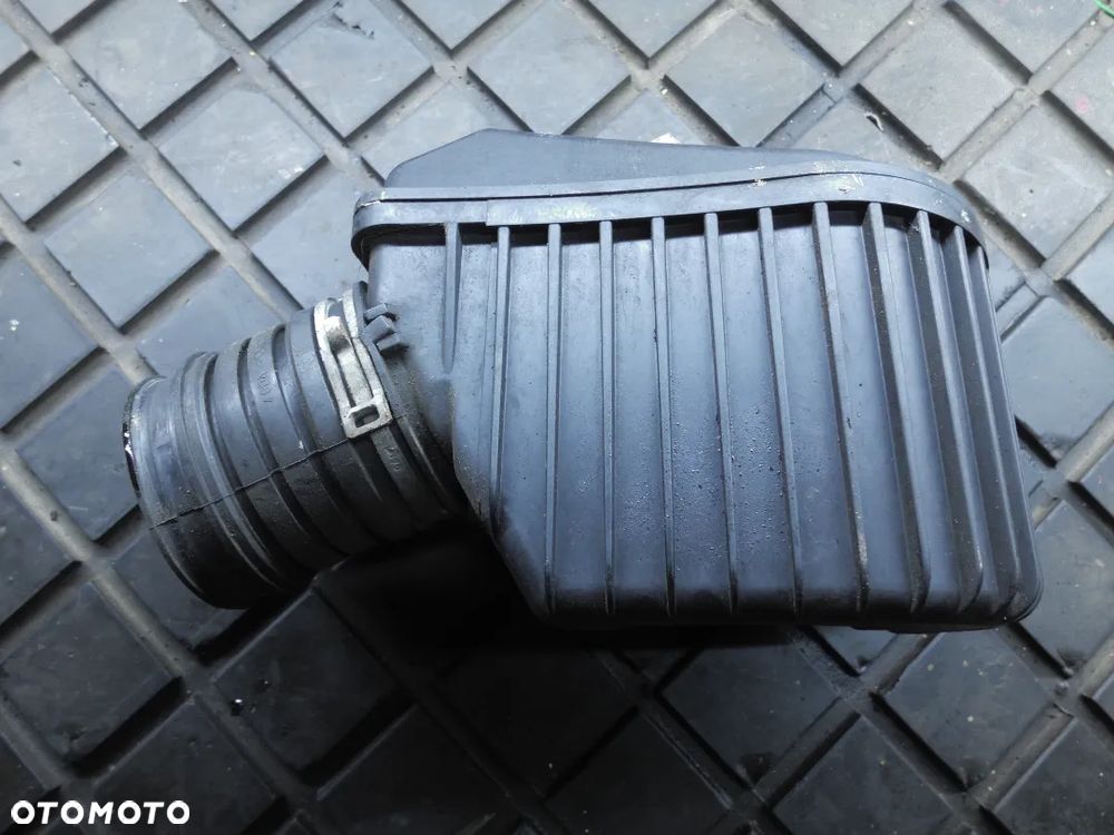 Mercedes-Benz OE A2710900804 rezonator powietrza E KLASA W211 1.8 KOMPRESOR - 1