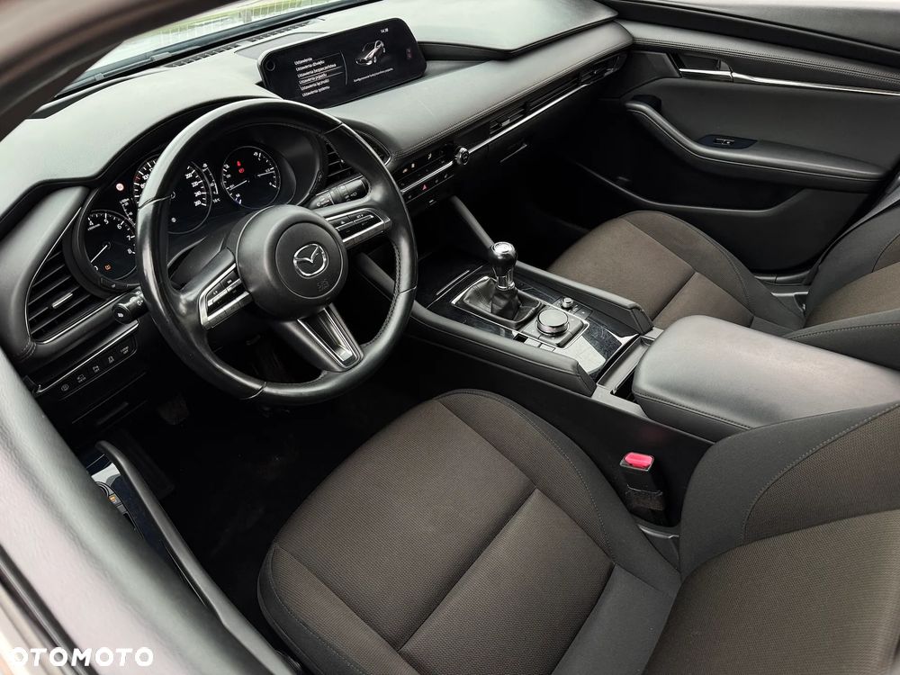 Mazda 3 - 5