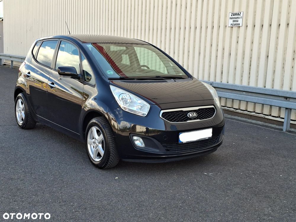 Kia Venga - 7