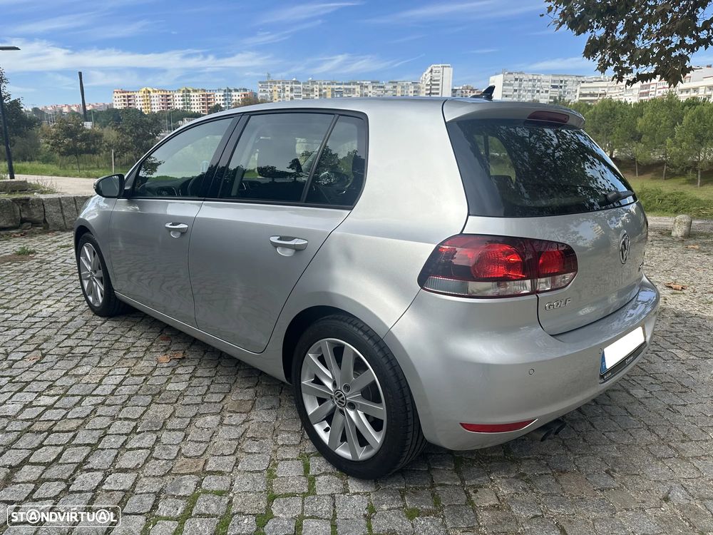 VW Golf 2.0 TDi BlueMotion Edition - 5