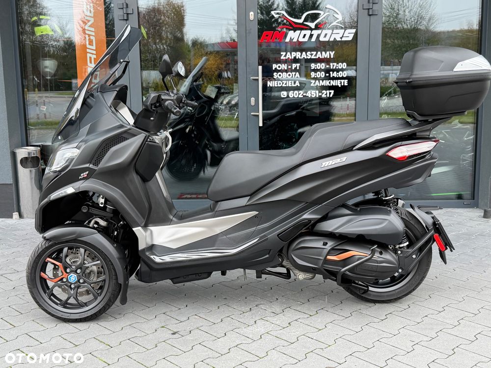 Piaggio MP-3 - 28