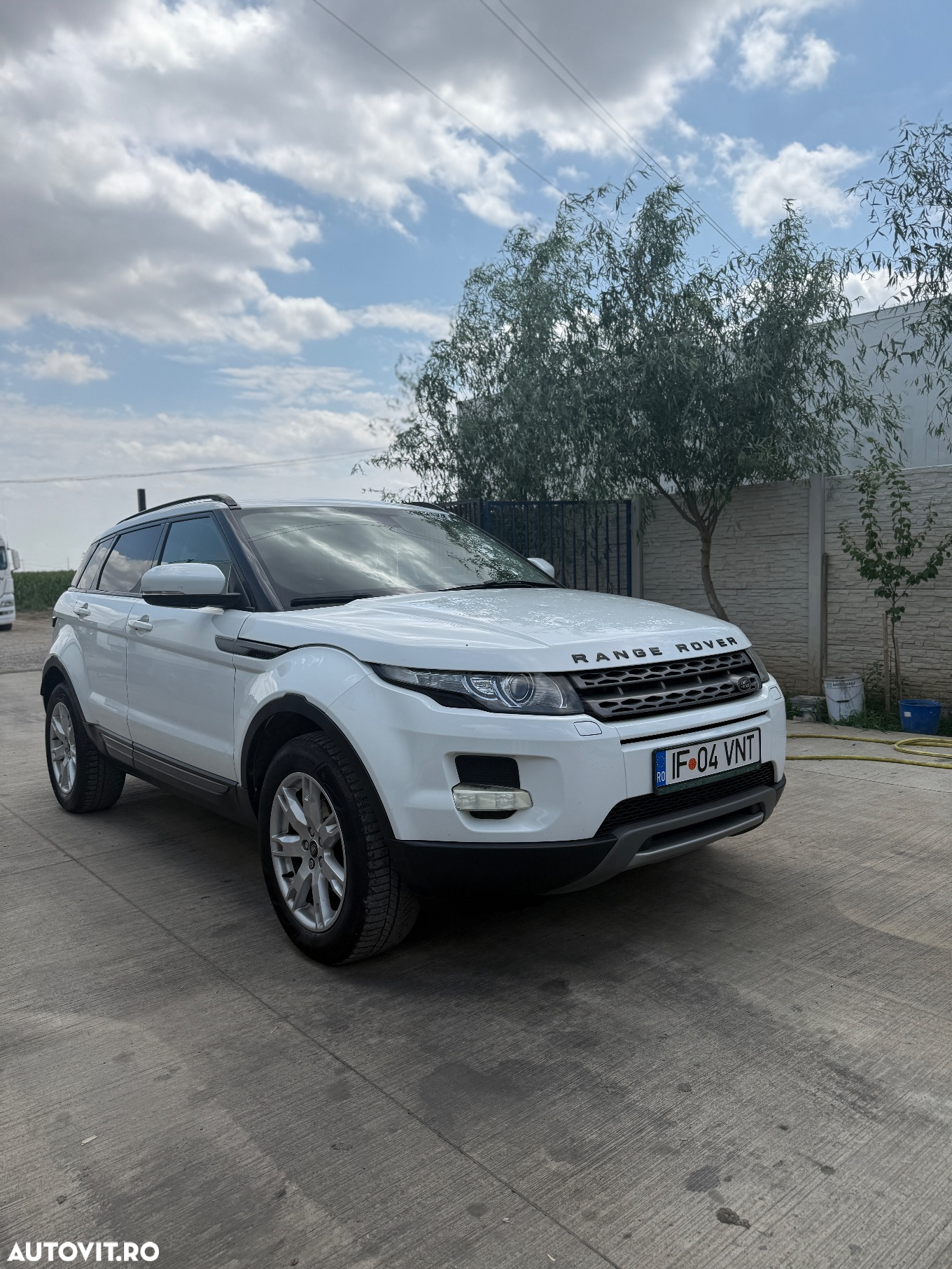 Land Rover Range Rover Evoque 2.2 TD4 Dynamic - 2