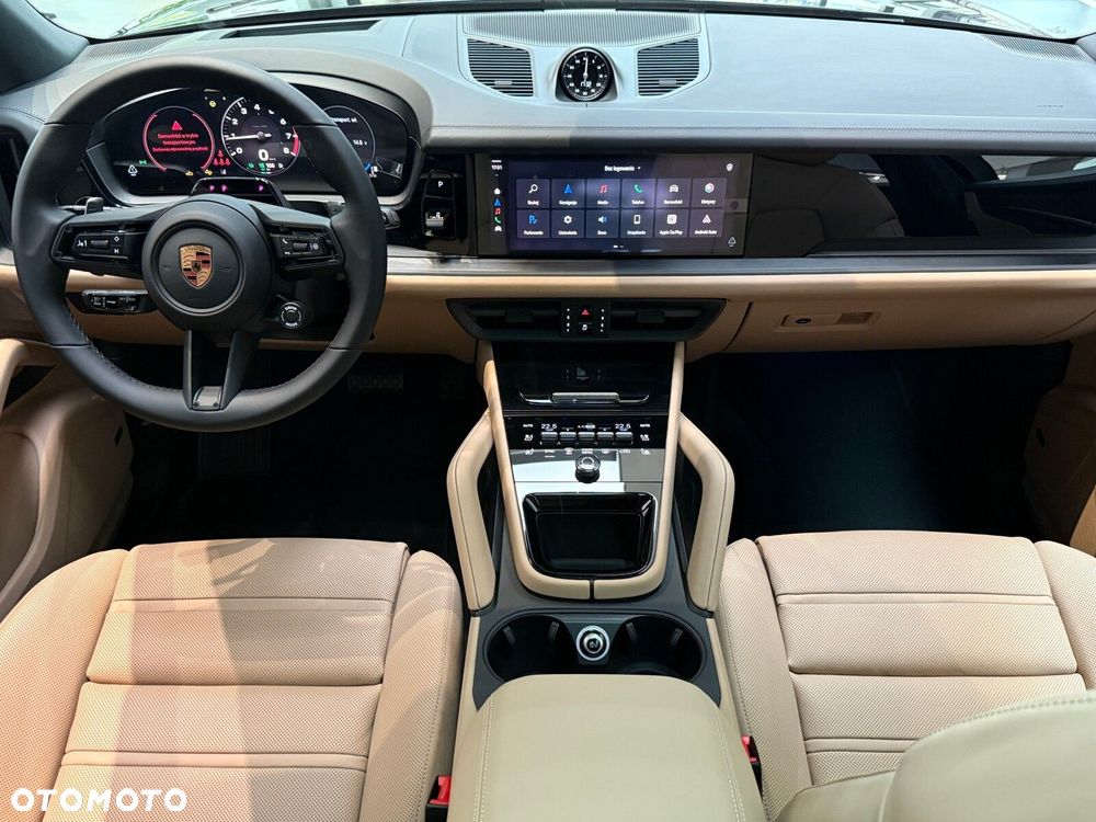 Porsche Cayenne - 27