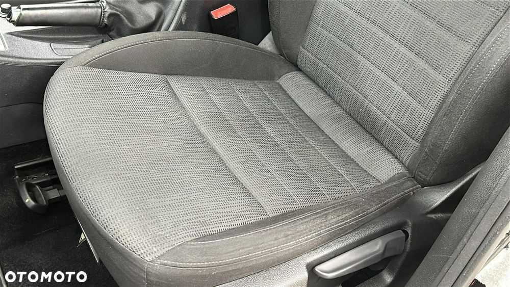 Skoda Octavia 2.0 TDI DSG Ambition - 17