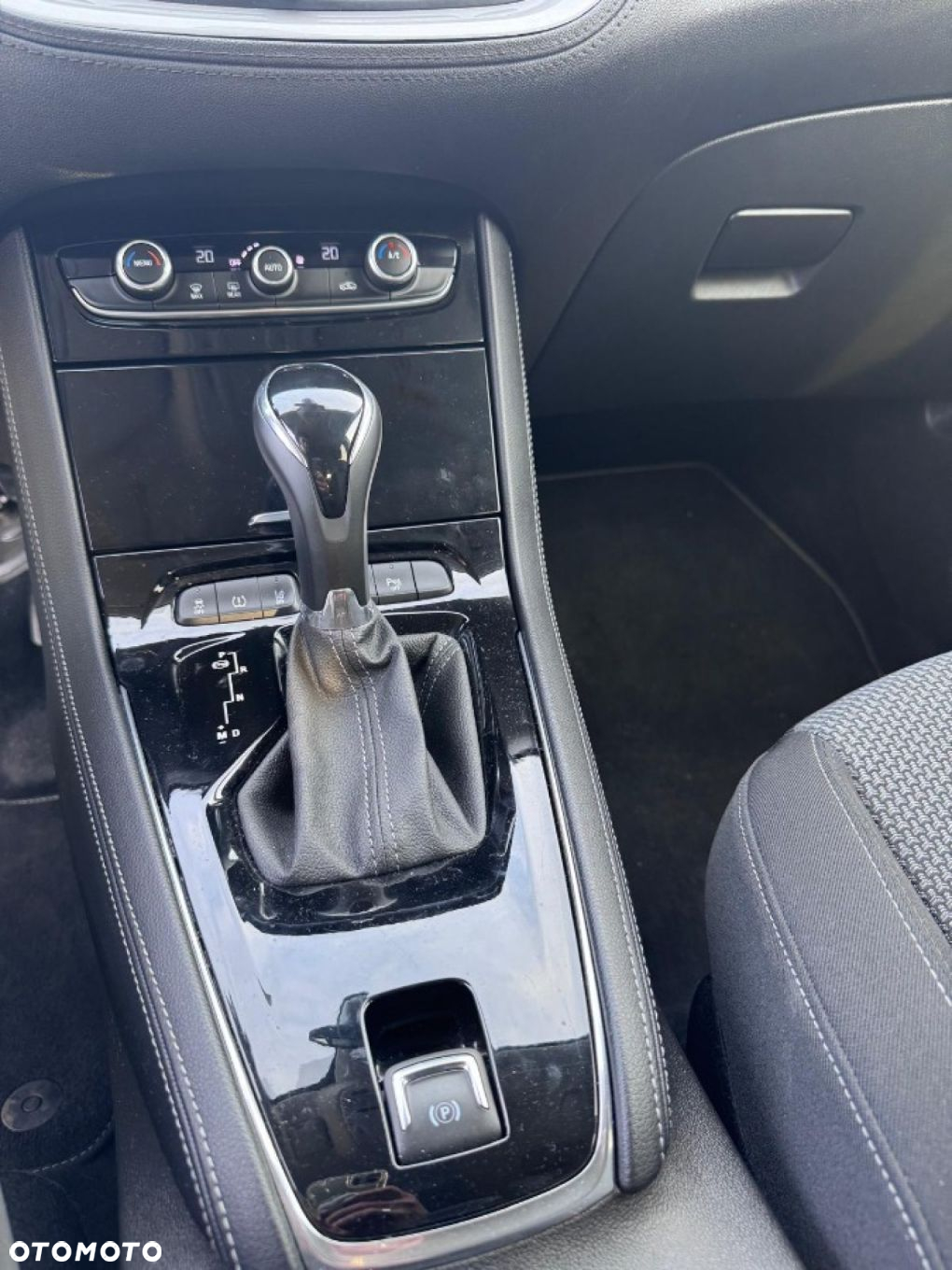 Opel Grandland X - 22