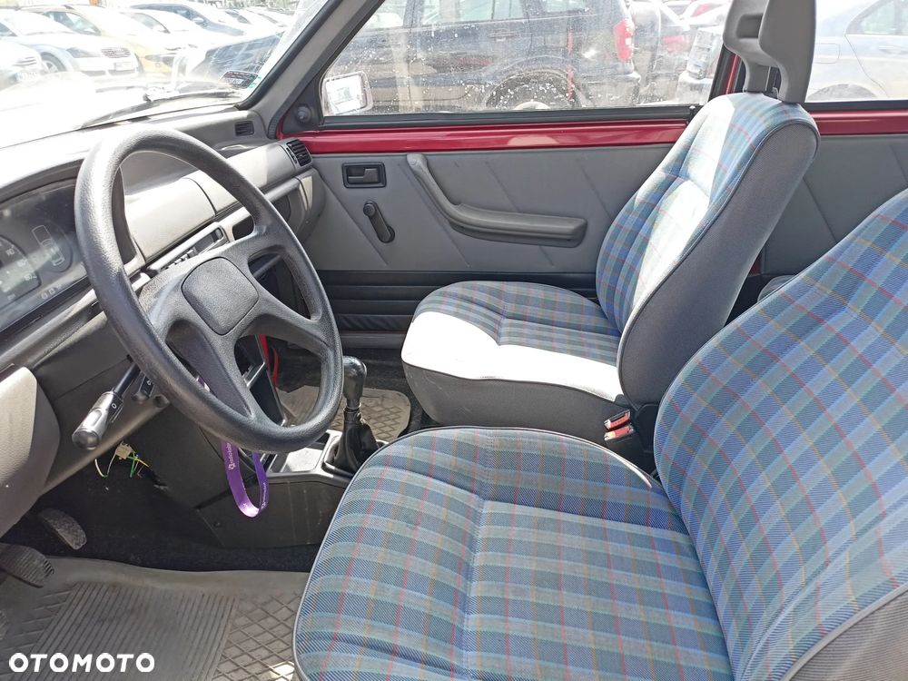 Fiat Uno 899 - 8