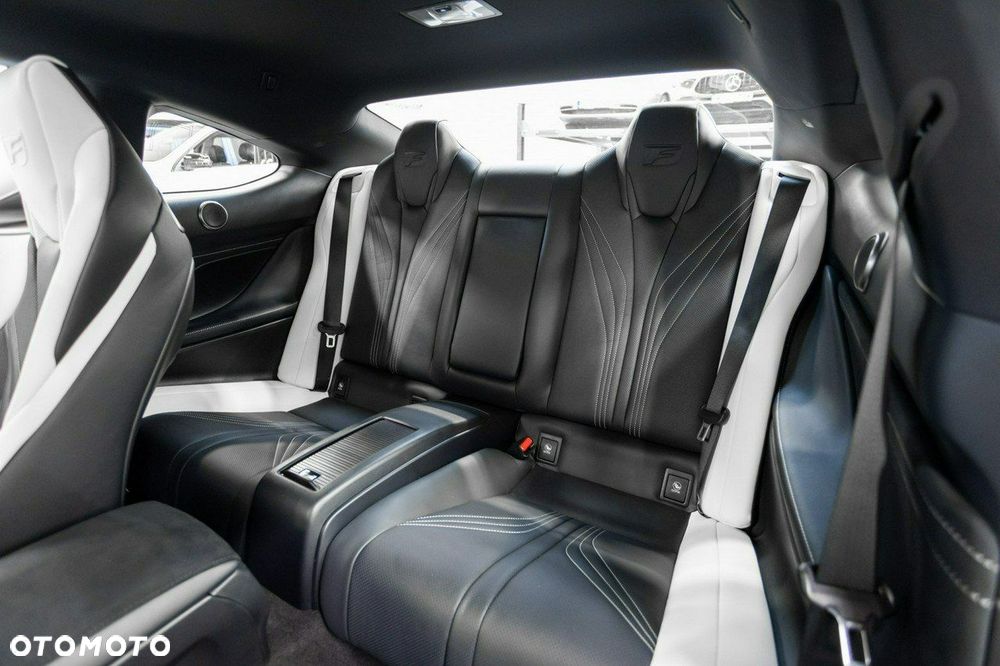 Lexus RC - 28
