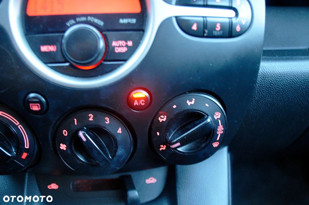 Mazda 2 1.3 Impression - 12