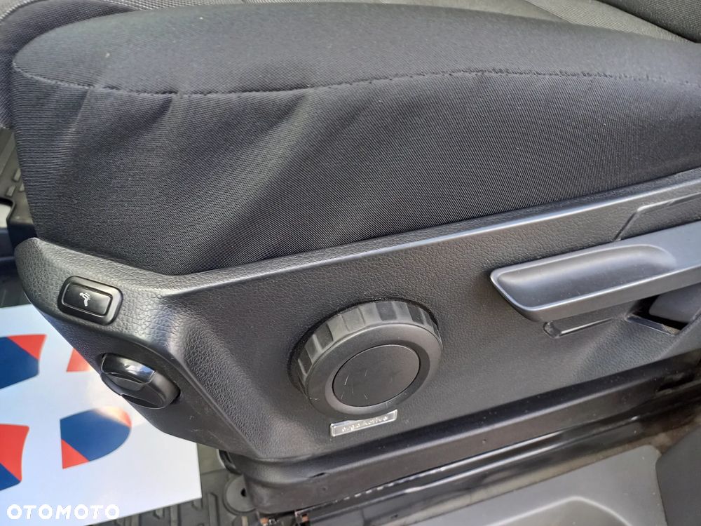 Volkswagen CRAFTER - 17