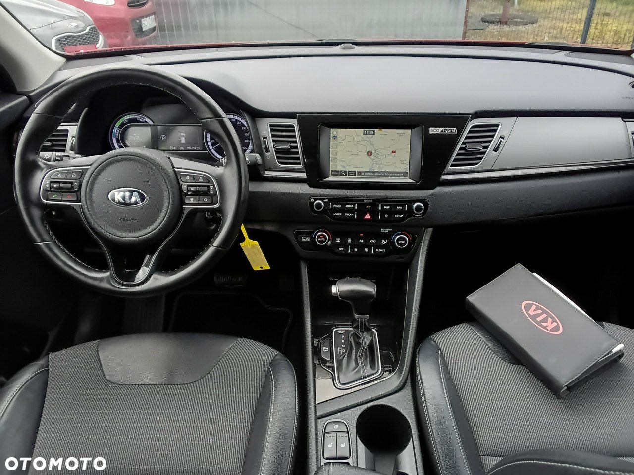 Kia Niro 1.6 GDI Hybrid Business Line - 8