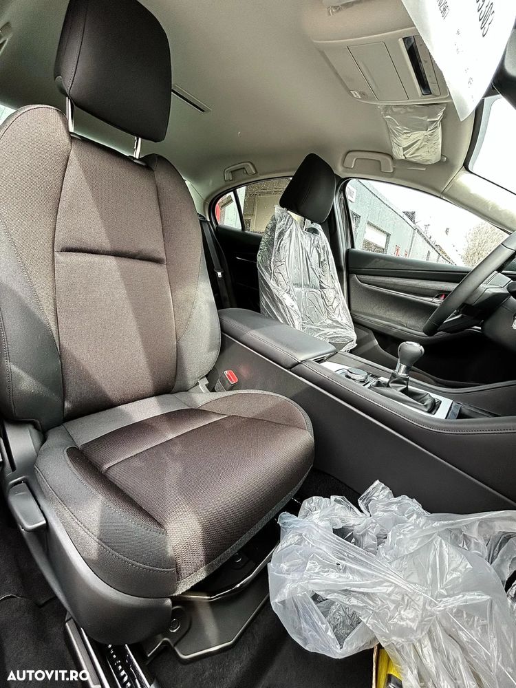 Mazda 3 e-Skyactiv X186 MHEV Center-Line - 6