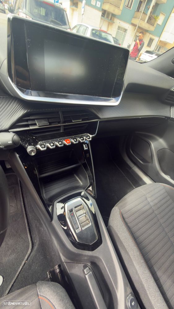 Peugeot 2008 1.5 BlueHDi Active EAT8 - 5