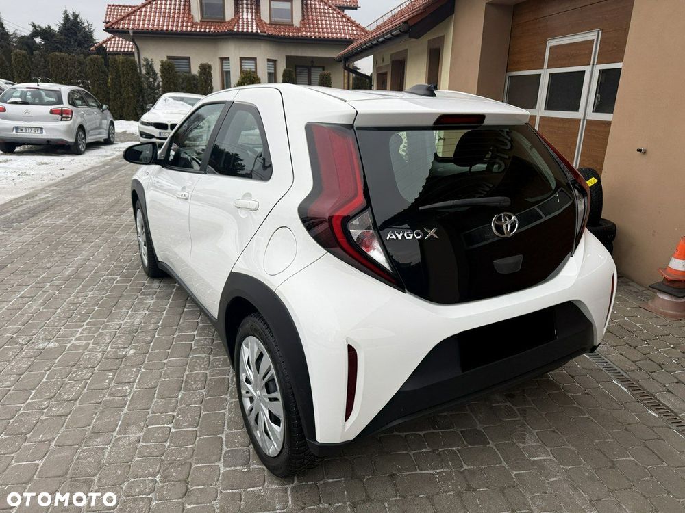 Toyota Aygo X 1.0 VVT-i X-play - 9