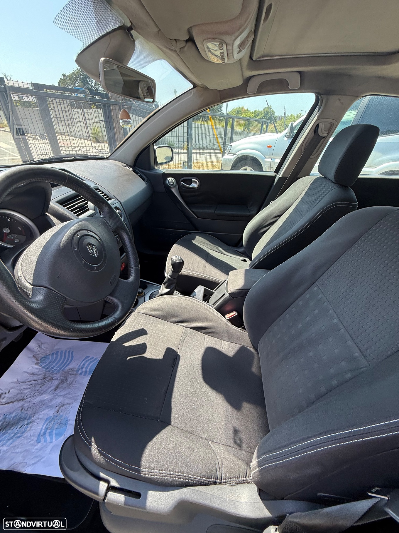 Renault Mégane 1.5 dCi Dynamique - 8