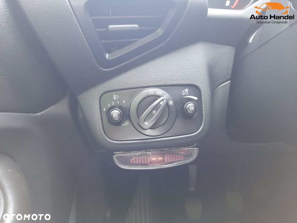 Ford Kuga 1.5 EcoBoost 2x4 Titanium - 16