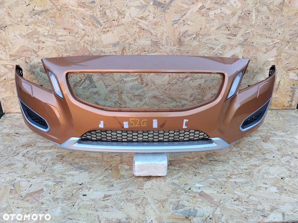 52G Zderzak przód przedni VOLVO S60 II SPRYSKI XENON  wysyłka - 1
