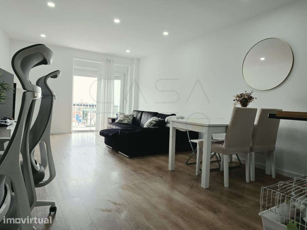 T1 | 74,40 m² + varanda | Aranguês, Setúbal | Arrendamento - Grande imagem: 2/10