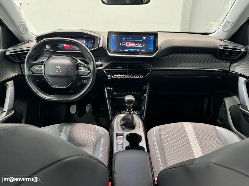 Peugeot 2008 1.2 PureTech Allure - 15