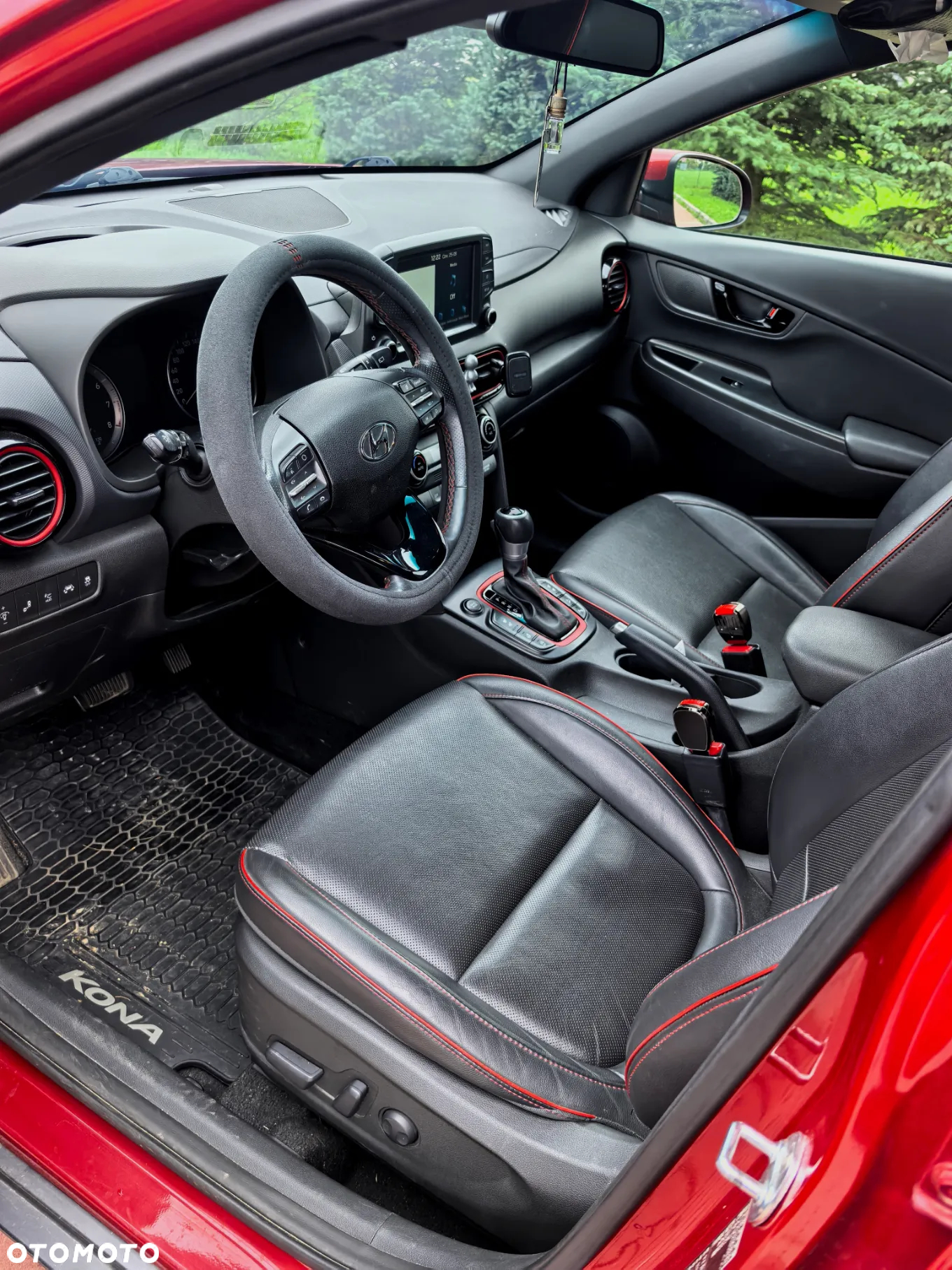 Hyundai Kona 1.6 T-GDI Premium 4WD DCT - 11