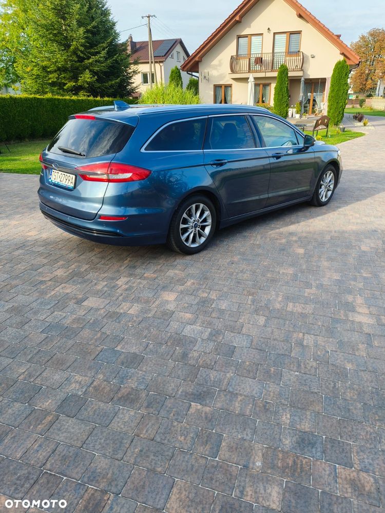 Ford Mondeo - 8