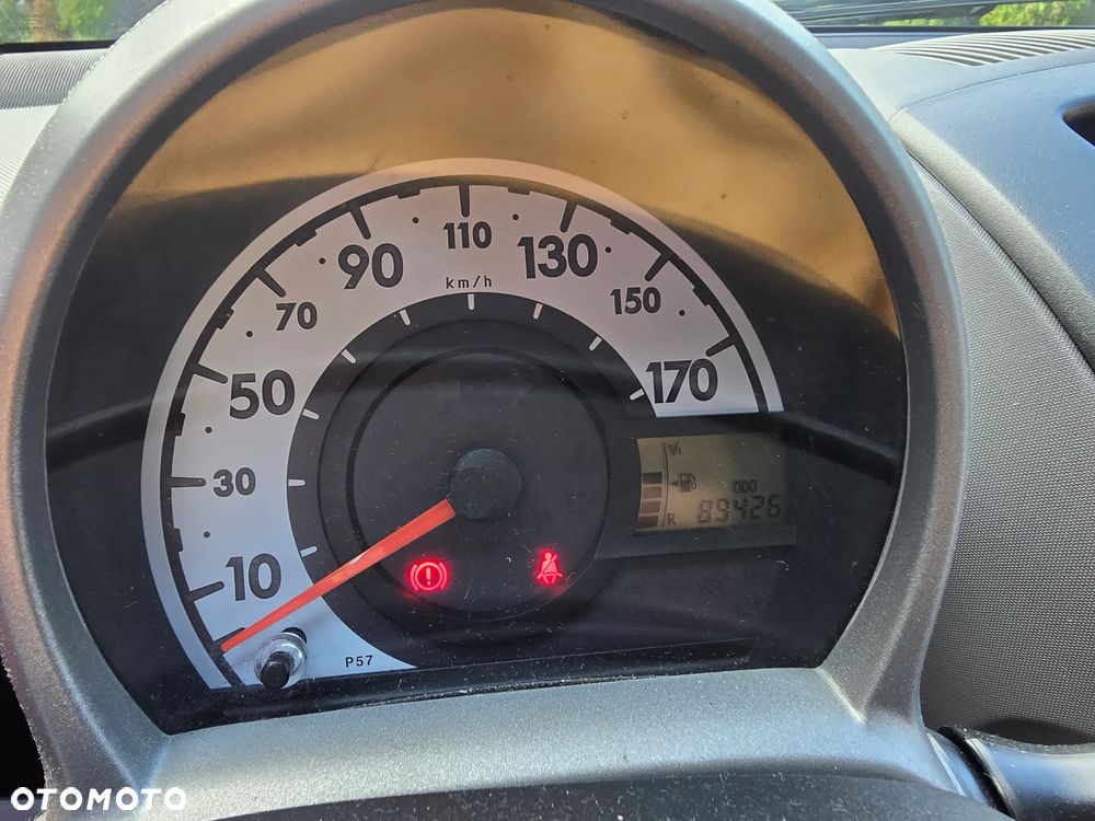 Toyota Aygo Cool - 10