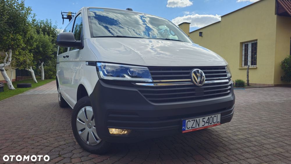 Volkswagen Transporter Kombi L1H1 - 11