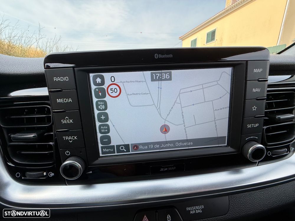 Kia Stonic 1.0 T-GDI 100 OPF Dream-Team Edition - 32