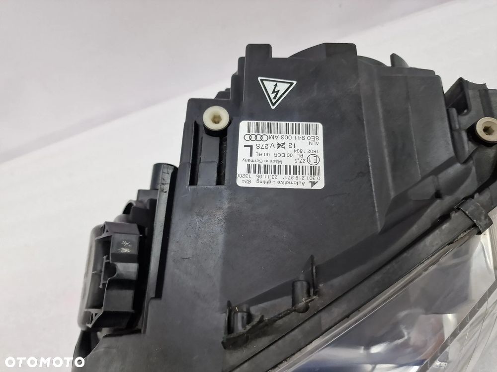 AUDI A4 B7 8E0 04-08 LEWA LAMPA PRZEDNIA PRZÓD XENON , NR 8E0941003AM , NR AUKCJI LA95 - 10