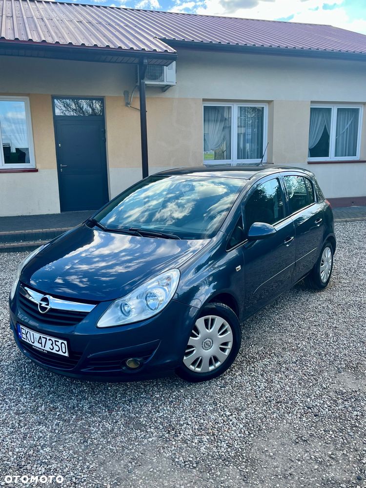 Opel Corsa 1.2 16V Innovation - 1