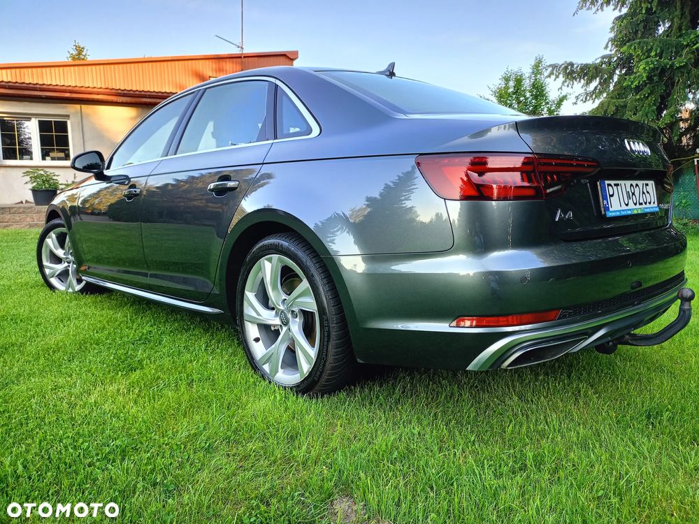 Audi A4 Limousine - 20