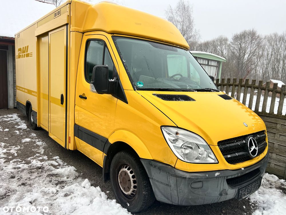 Mercedes-Benz Sprinter - 2