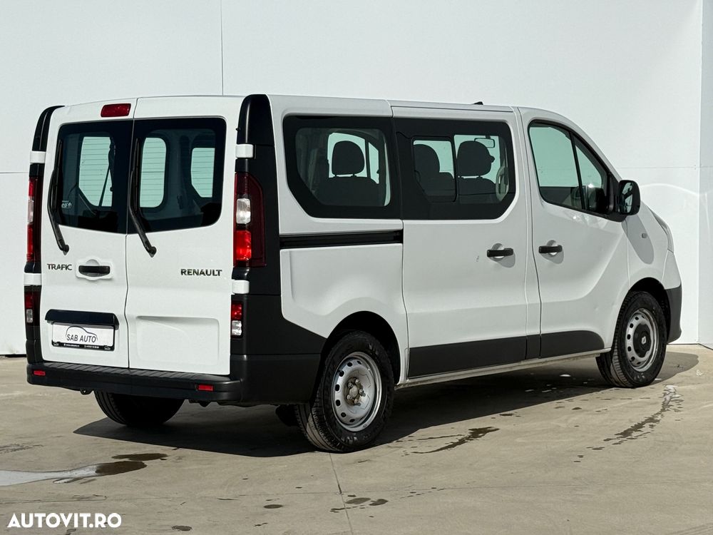 Renault Trafic Combi L1H1 8+1 Authentique - 20
