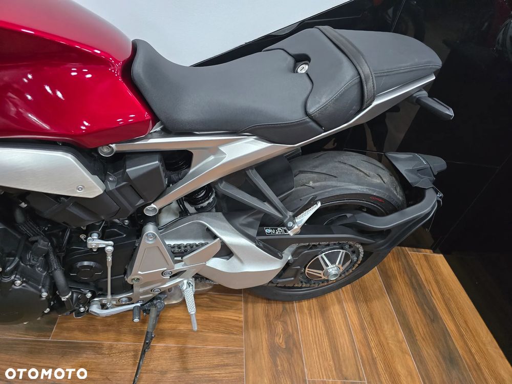 Honda CB - 34