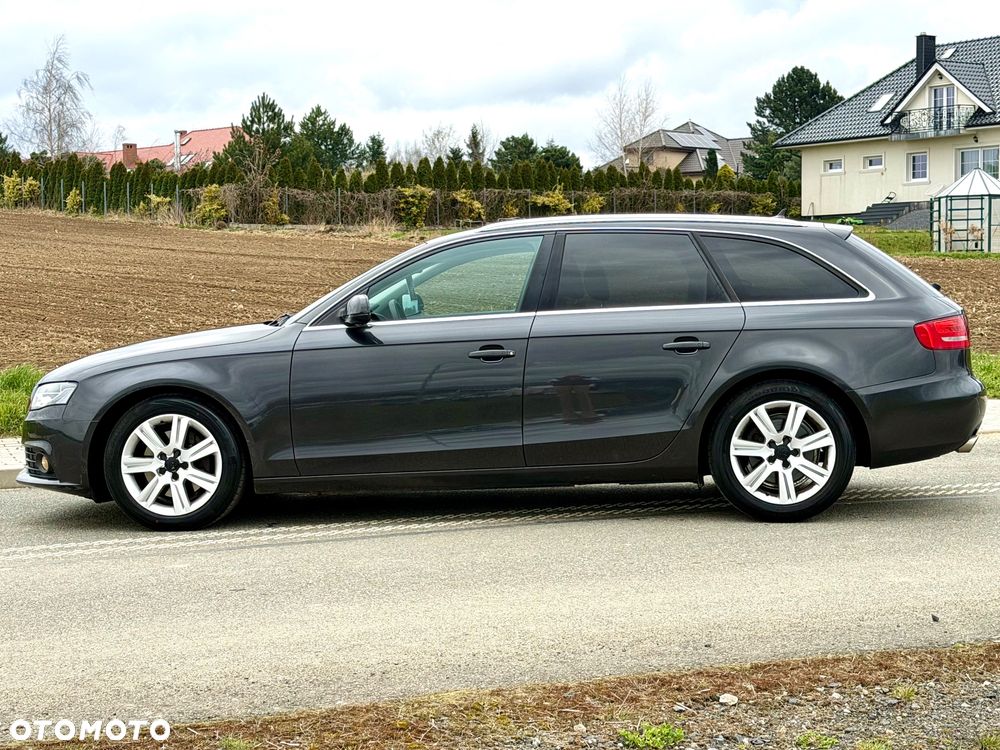 Audi A4 Avant - 12