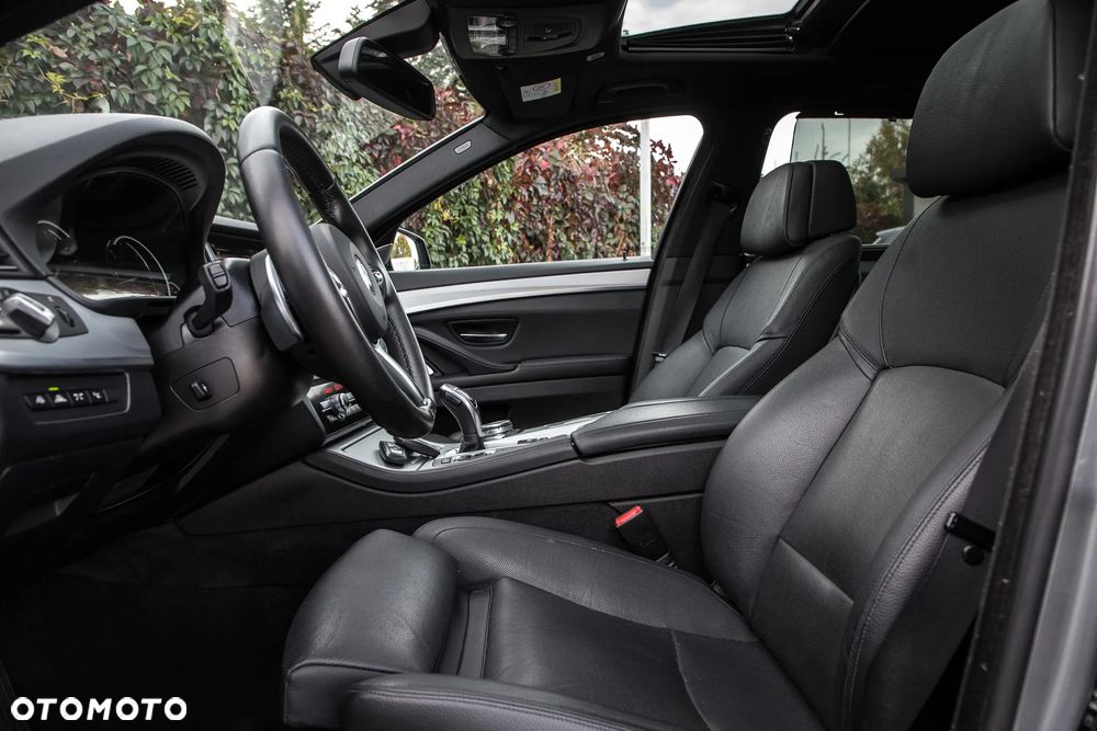 BMW Seria 5 535d xDrive Sport-Aut Luxury Line - 17
