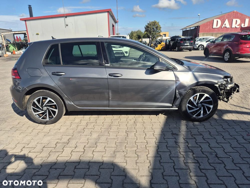 Volkswagen Golf 1.6 TDI SCR DSG Comfortline - 7