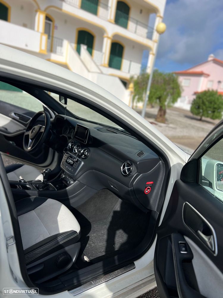 Mercedes-Benz A 180 CDI BE Urban - 6