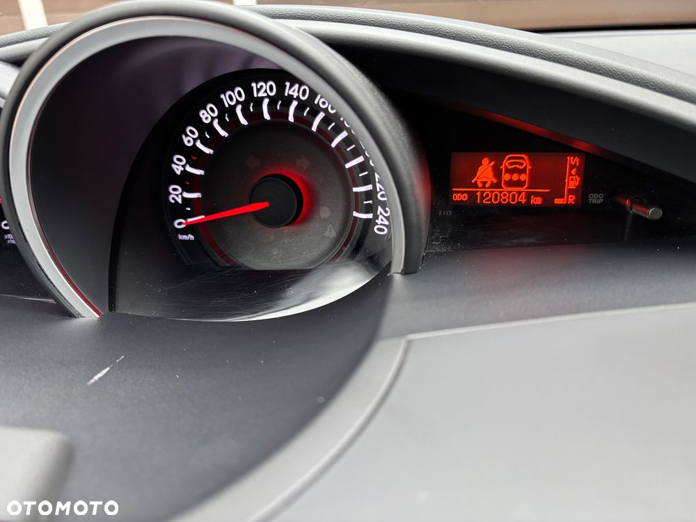 Toyota Verso 1.8 Prestige EU5 MS - 3
