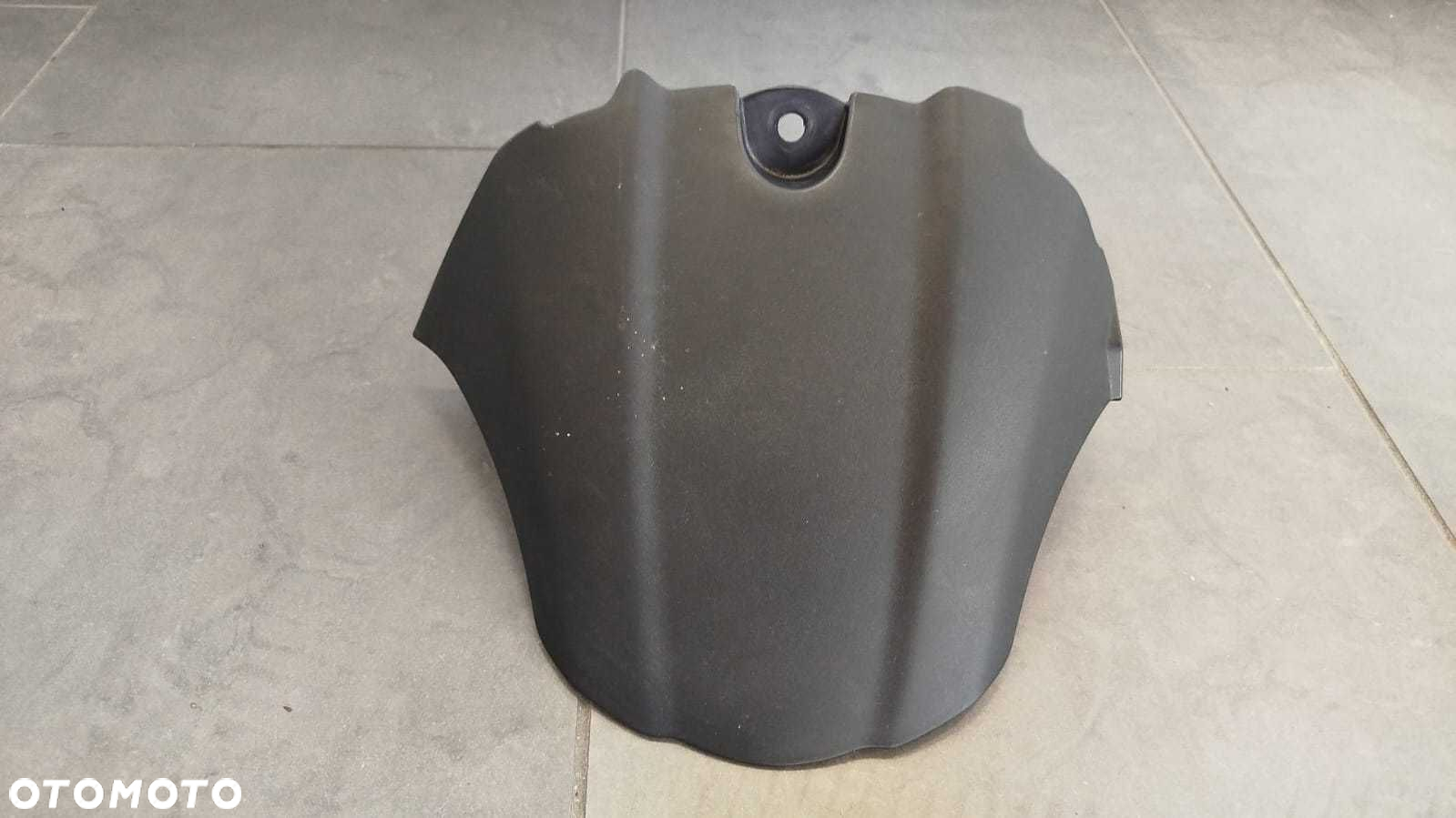 Chlapacz Błotnik tył Nadkole Suzuki GSX-R 1000 K7 K8. 2007-08 [920] - 2
